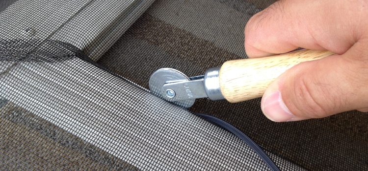 metal screen door repair in East La Mirada